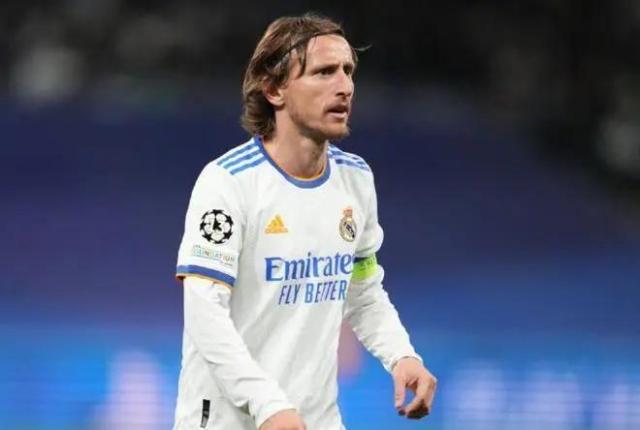 1653929599878063994.jpg 莫德里奇.jpg